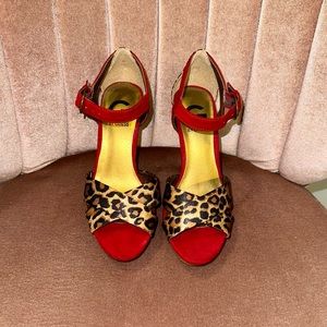 Guess - Red/Cheetah Heels - Size 5.5 - Used